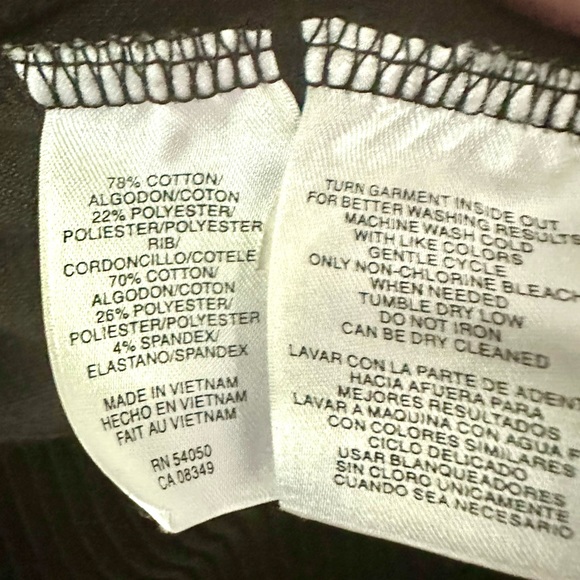 NWT Jones New York Signature Woman Velvet Jacket - Picture 4 of 5